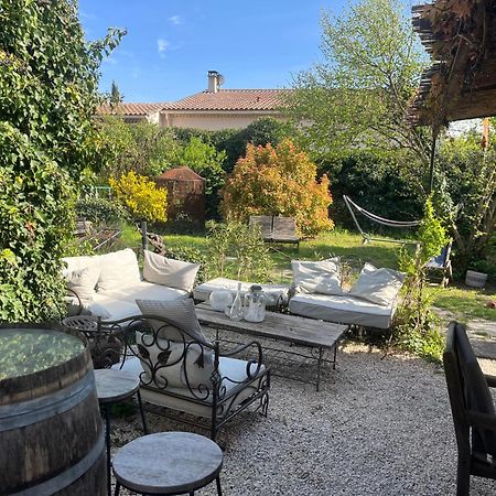 Chambres Et Table D'Hotes Au Brabo Mormoiron Exterior photo
