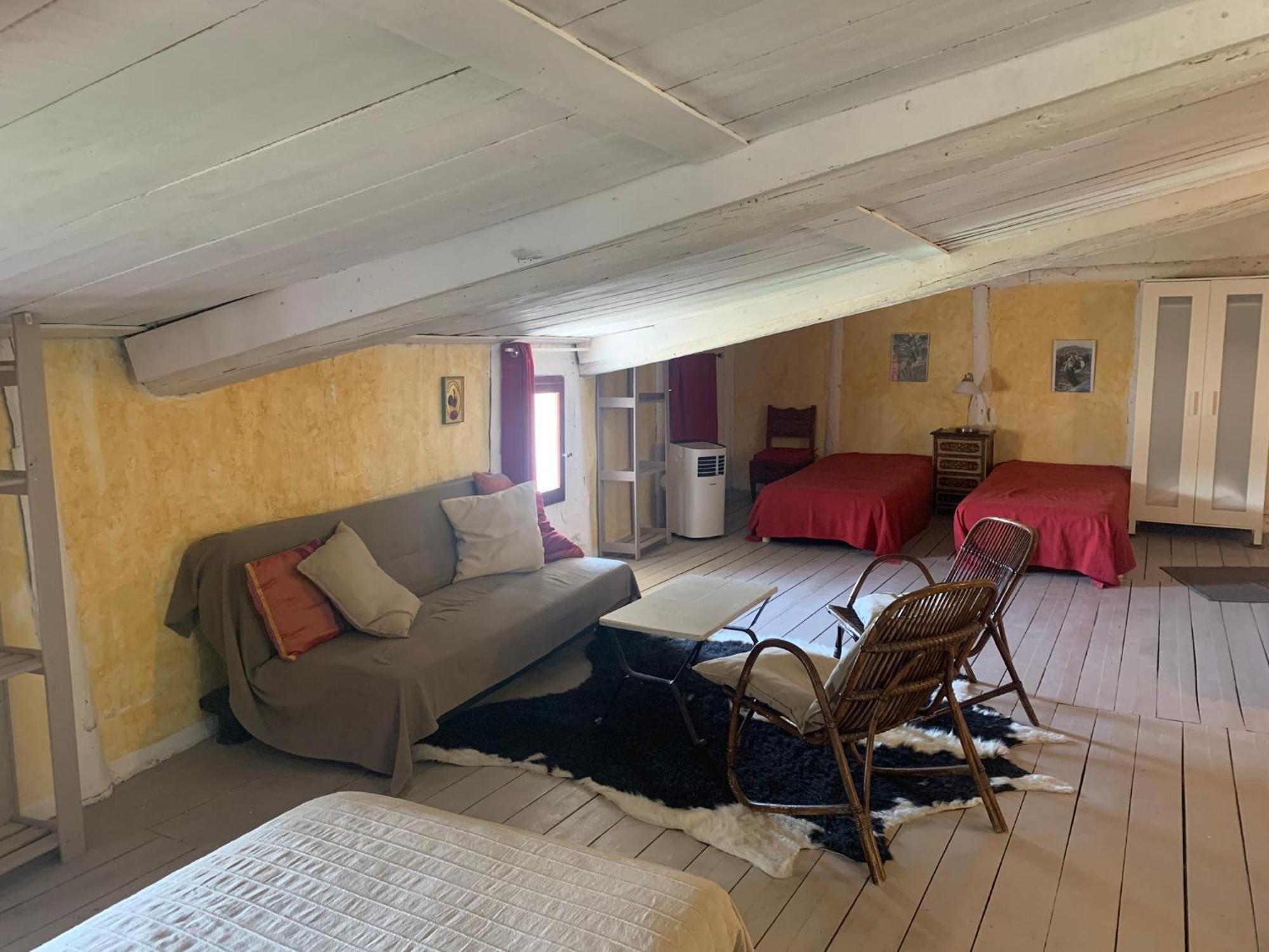 Chambres Et Table D'Hotes Au Brabo Mormoiron Exterior photo