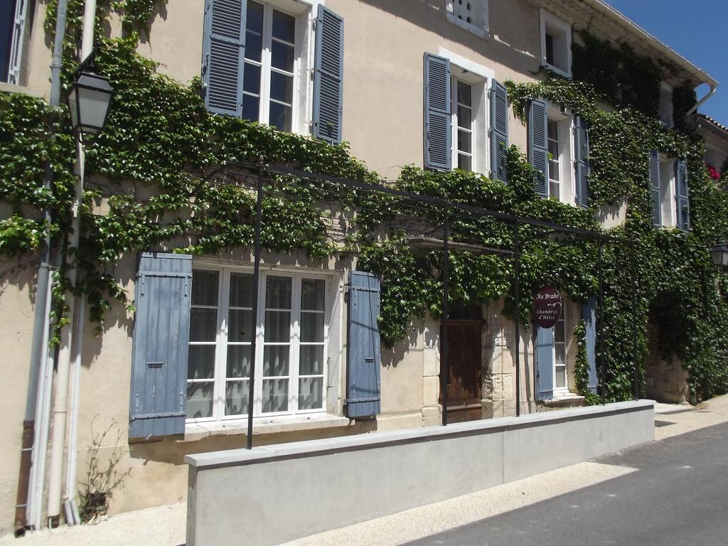 Chambres Et Table D'Hotes Au Brabo Mormoiron Exterior photo