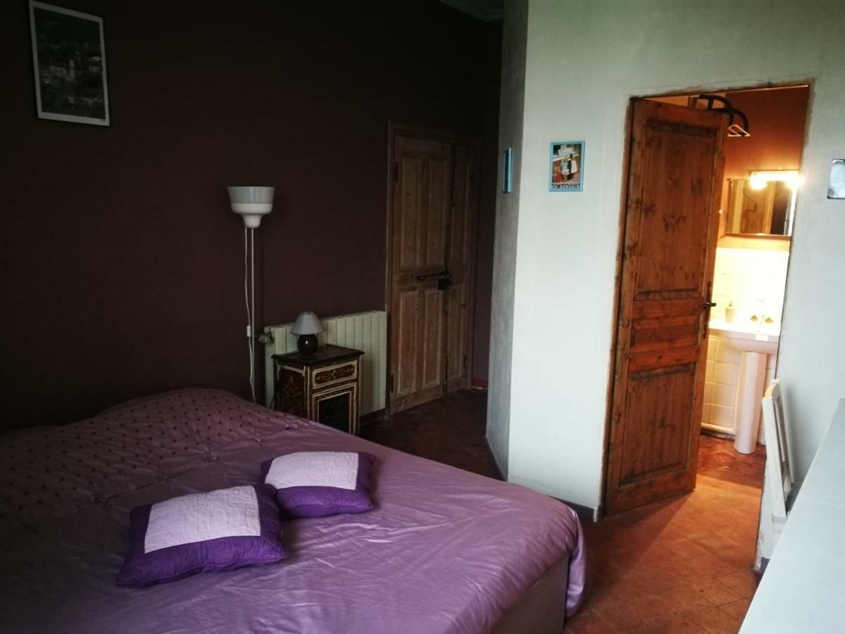 Chambres Et Table D'Hotes Au Brabo Mormoiron Exterior photo